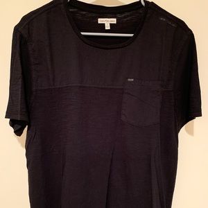 Calvin Klein t shirt